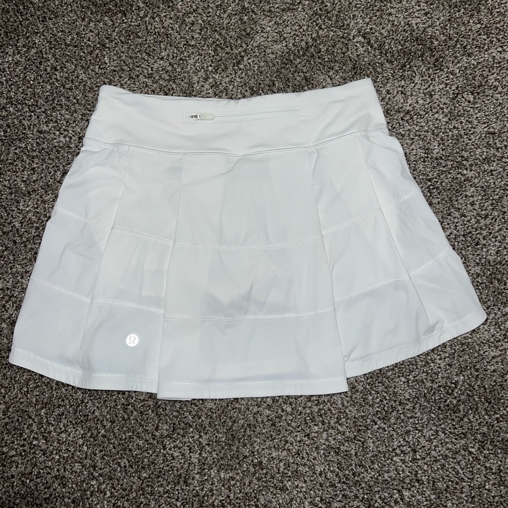 White lululemon skirt